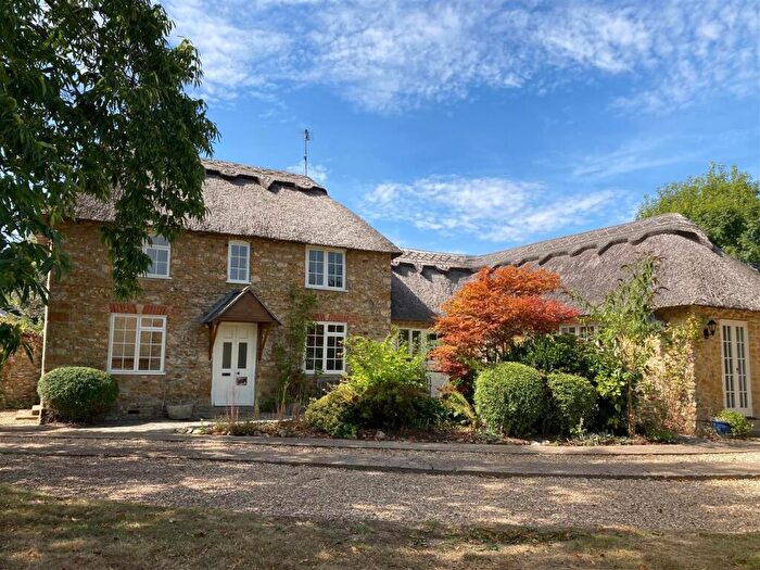 3 Bedroom Detached House For Sale In Mill Lane, Chideock, Bridport, DT6