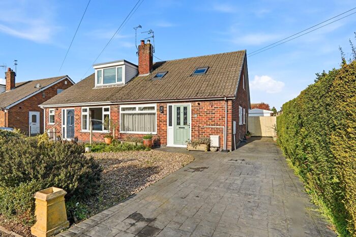 3 Bedroom Semi Detached House For Sale In Cherry Wood Crescent, Fulford, York, YO19