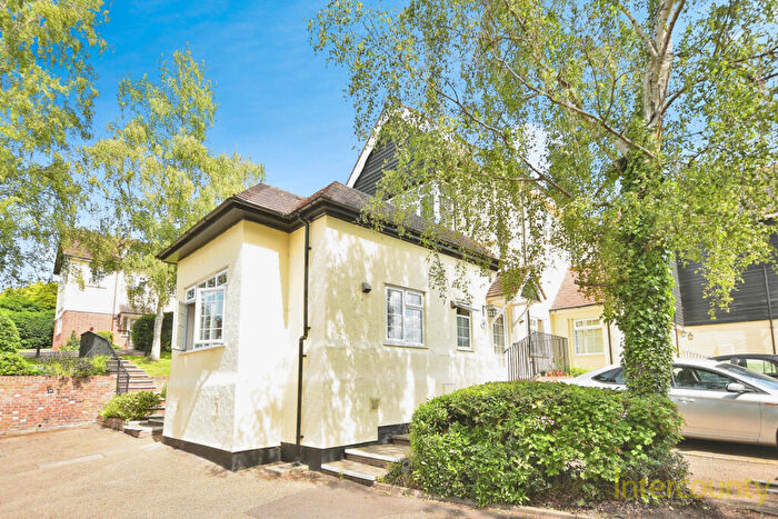 2 Bedroom Apartment To Rent In Cedar Court, Rye Street, Bishops Stortford, Herts, CM23