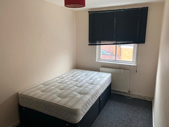 1 Bedroom Flat To Rent In St Marys Crescent, Leamington Spa, CV31