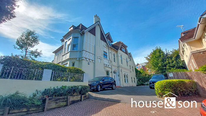 2 Bedroom Apartment For Sale In Glengariffe, Tregonwell Road, West Cliff, Bournemouth, BH2