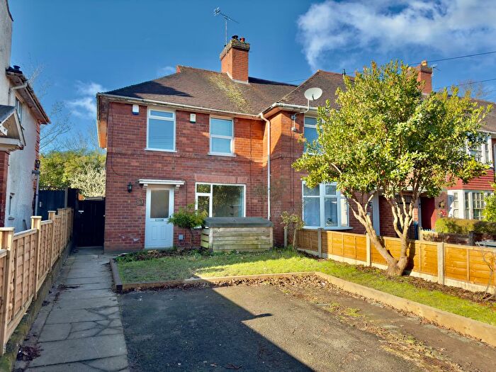 3 Bedroom Semi-Detached House To Rent In Redstone Farm Road, Birmingham, B28