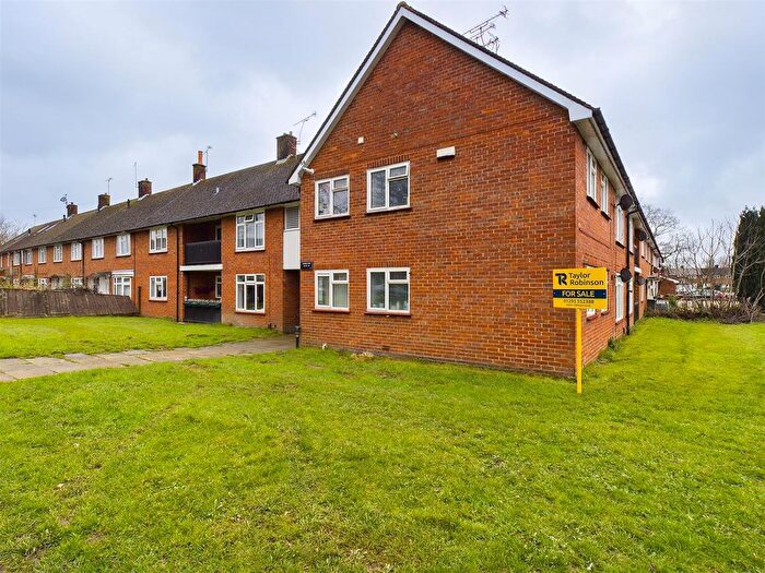 2 Bedroom Maisonette To Rent In Northgate, Crawley, RH10