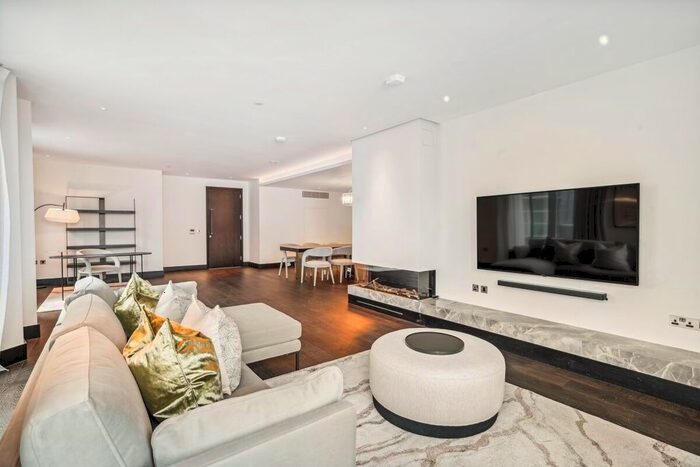 2 Bedroom Flat To Rent In The Mansion, Marylebone, W1U