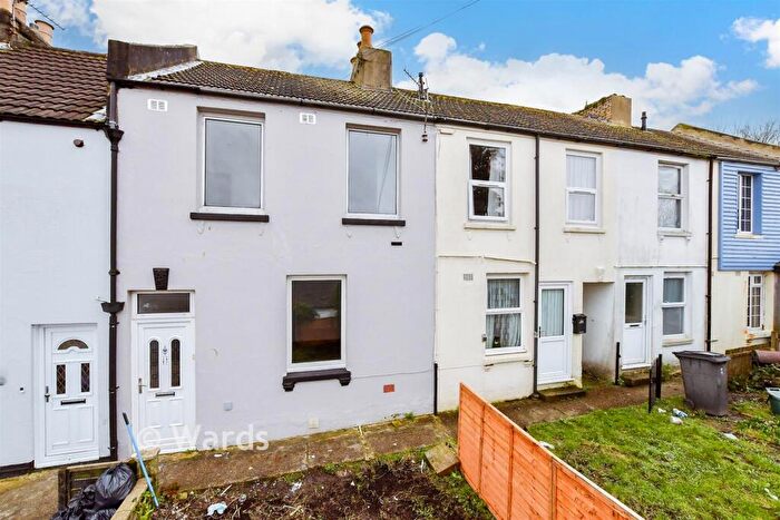 3 Bedroom Terraced House For Sale In Tower Hill, Dover, Kent, CT17