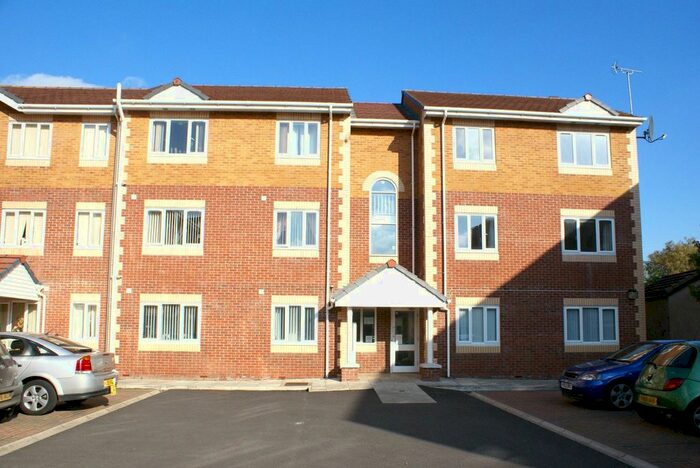 2 Bedroom Flat To Rent In Burscough, The Quays, L40