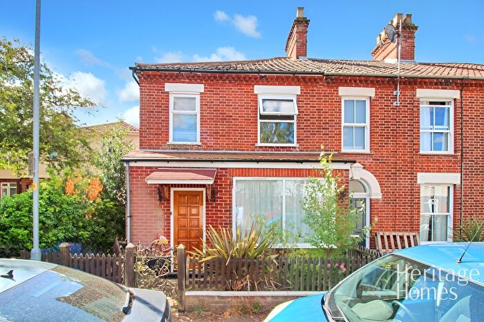 2 Bedroom End Terrace House For Sale In Temple Road, Norwich, Norfolk, NR3