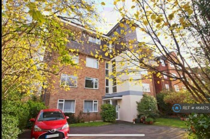 2 Bedroom Flat To Rent In Rosetta Court, Beckenham, BR3