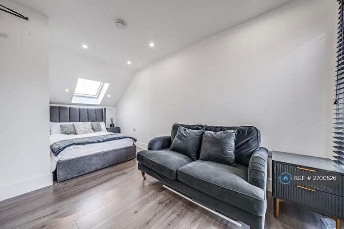 Studio To Rent In Lynton Road South, Gravesend, DA11