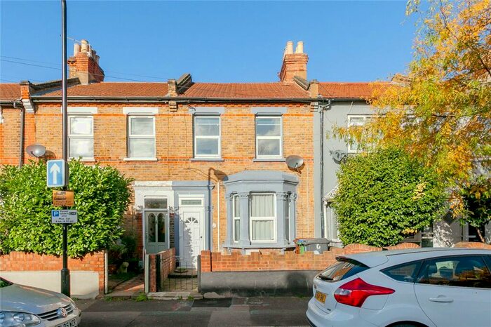 4 Bedroom Terraced House To Rent In Trumpington Road, Forest Gate, London, E7