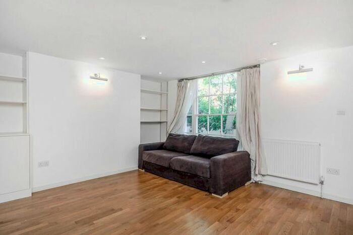 1 Bedroom Flat To Rent In Vassall Road, Oval, London, SW9