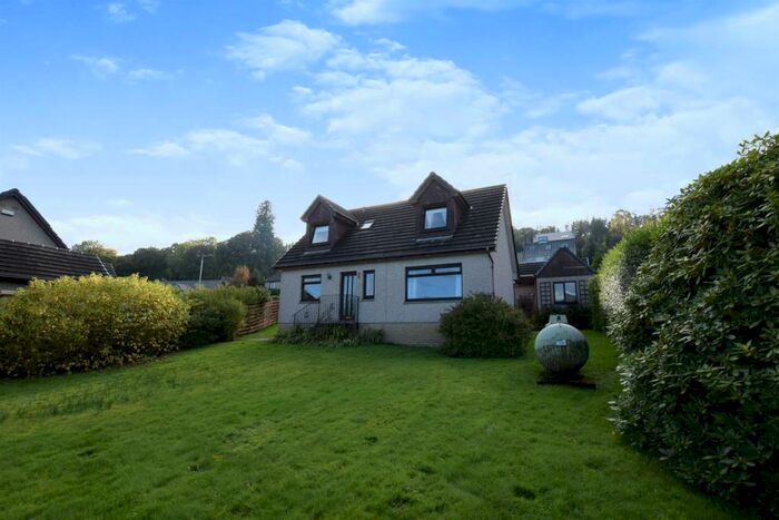 3 Bedroom Detached House For Sale In Brookend Brae, Clynder, Helensburgh, G84