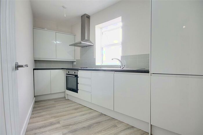 1 Bedroom End Of Terrace House To Rent In Hertford Road, Enfield, EN3