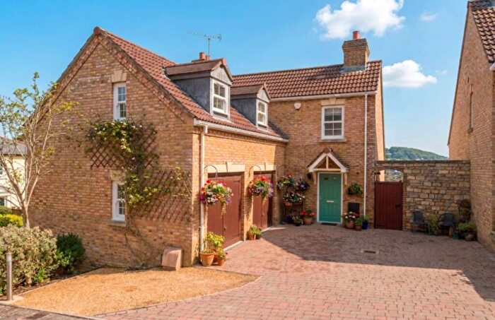 4 Bedroom Detached House For Sale In Woodroffe Meadow, Lyme Regis, Dorset, DT7