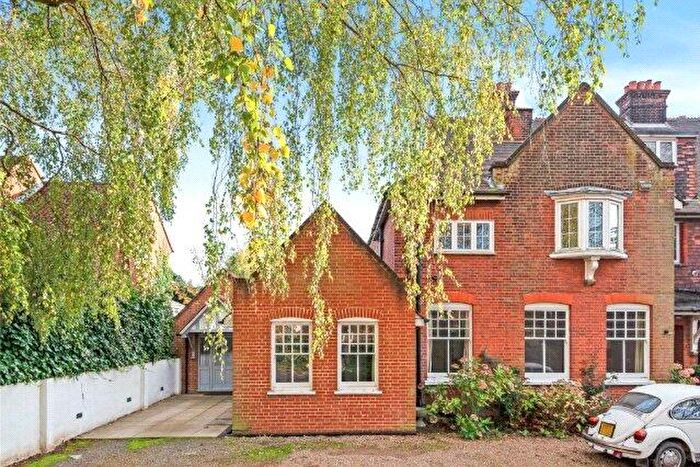 1 Bedroom Flat To Rent In Park Farm Road, Bromley, BR1