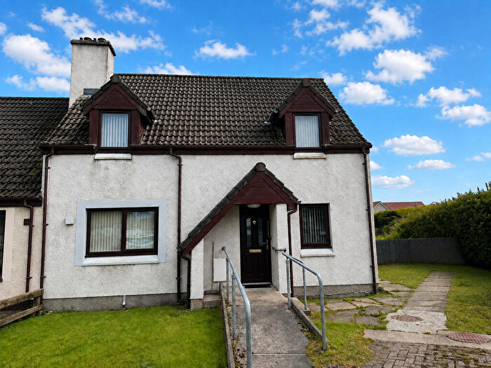 3 Bedroom Semi Detached House For Sale In New Sheilings, Marybank, Na H-eileanan An Iar, HS2