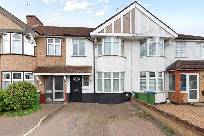 3 Bedroom Terraced House For Sale In Hurst Road, Bexley, DA5