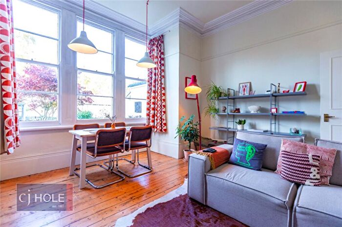 2 Bedroom Apartment To Rent In Woodstock Road, Redland, Bristol, BS6