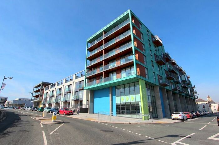 1 Bedroom Flat To Rent In Millbay, Plymouth, PL1