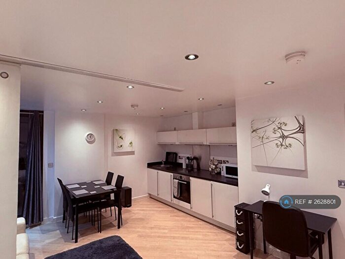 Studio To Rent In Geoffrey Watling Way, Norwich, NR1