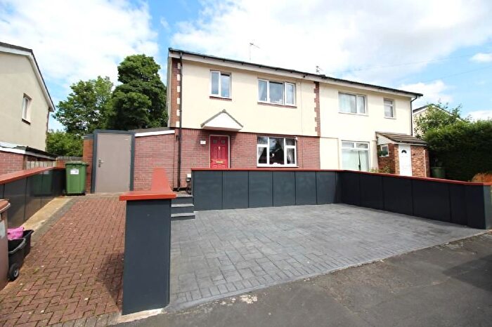 3 Bedroom Semi-Detached House To Rent In Grizedale Avenue, Clinkham Wood, St Helens, WA11