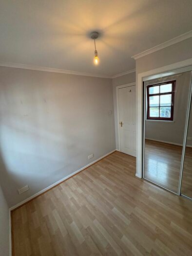 2 Bedroom Flat To Rent In East Cromwell Street, Edinburgh, EH6