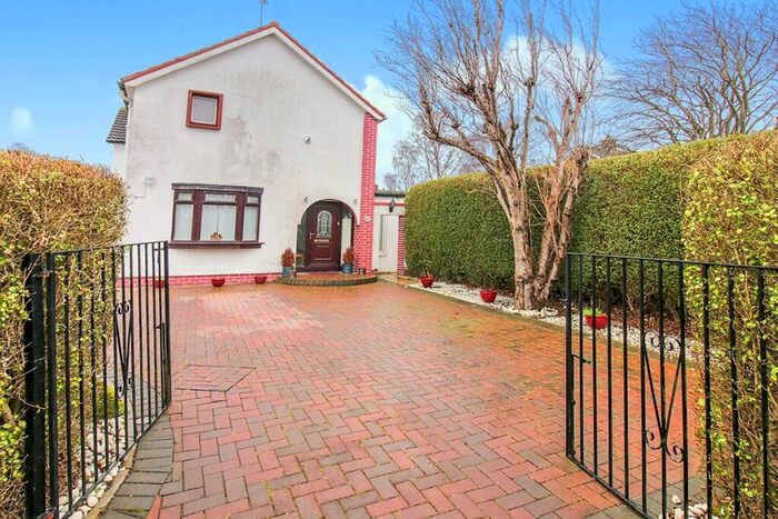 3 Bedroom Semi-Detached House To Rent In Duart Crescent, Edinburgh, EH4