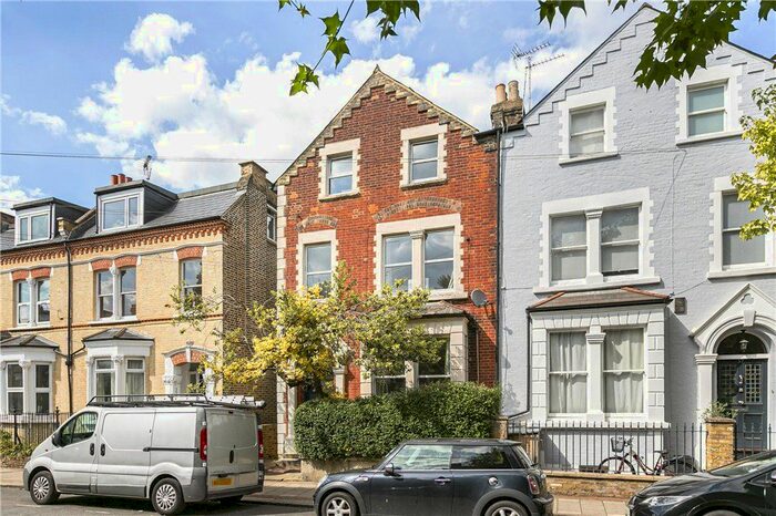1 Bedroom Flat To Rent In Werter Road, Putney, SW15