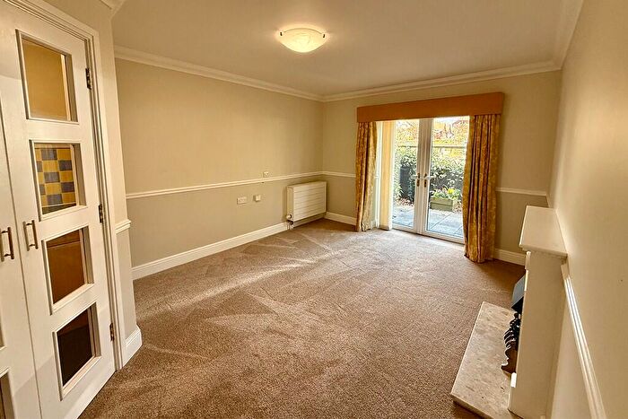 1 Bedroom Retirement Property For Sale In No. Abingdon, Richmond Villages Bede, Hospital Lane, Bedworth, Warwickshire, CV12