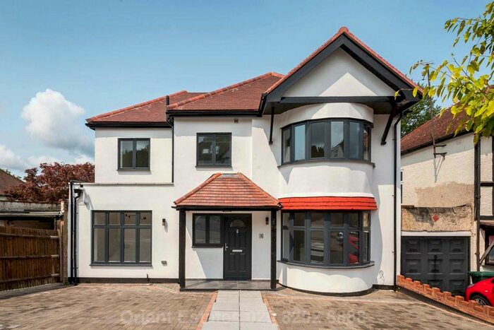 7 Bedroom Detached House To Rent In St Marys Crescent, Hendon, NW4