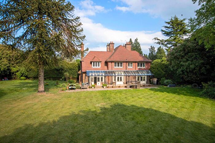 4 Bedroom Semi-Detached House For Sale In Chenies Road, Chorleywood, WD3