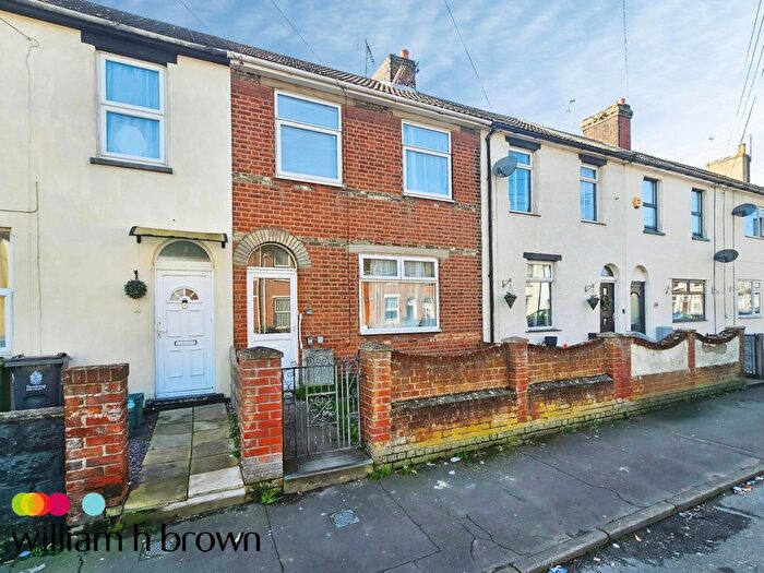 4 Bedroom Terraced House To Rent In Manor Road, Harwich, CO12