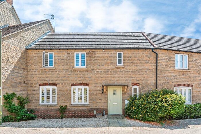 2 Bedroom Terraced House For Sale In Willowbank, Witney, OX28