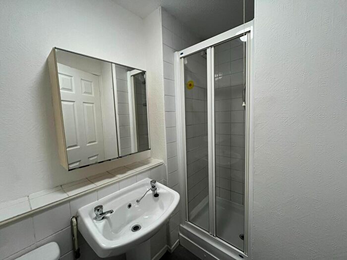 1 Bedroom Flat To Rent In Glenbrook Drive, Barry, CF63