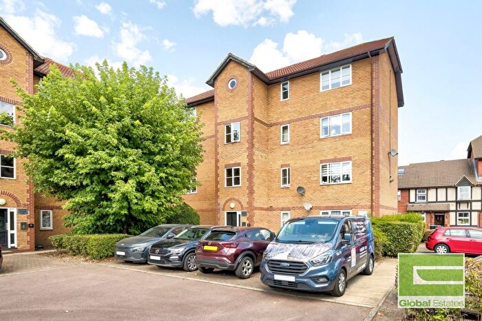 1 Bedroom Flat To Rent In Cameron Square, Mitcham, CR4
