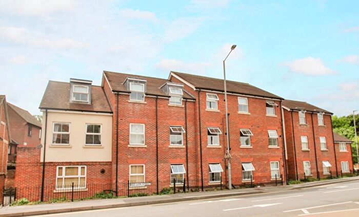 1 Bedroom Apartment To Rent In Germain Street, Chesham, Buckinghamshire, HP5