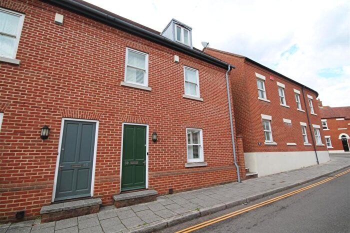 3 Bedroom Terraced House To Rent In Kirbys Lane, Canterbury, CT2