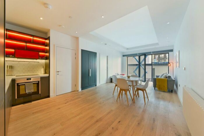 1 Bedroom Flat To Rent In Lyell Street, London City Island, Canning Town, London, E14