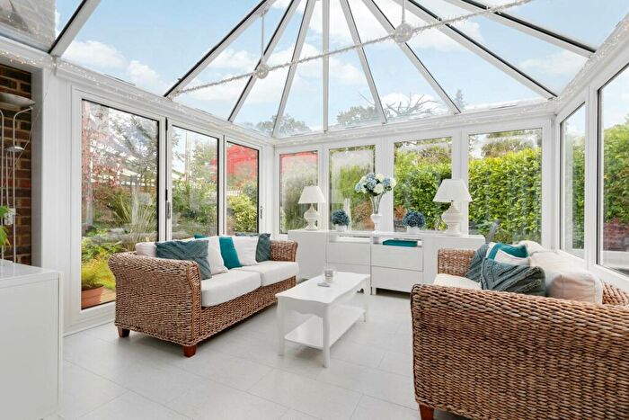 4 Bedroom Detached House For Sale In Somerset Grove, Warfield, RG42