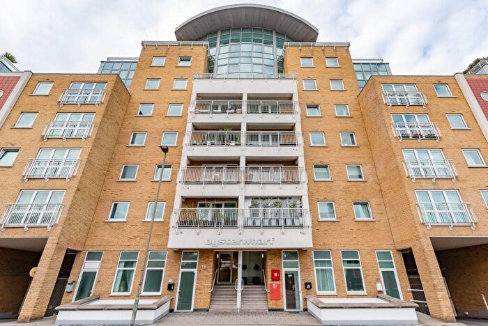 2 Bedroom Apartment To Rent In Oyster Wharf, SW11