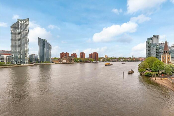 2 Bedroom Flat For Sale In Valiant House, Vicarage Crescent, London, SW11