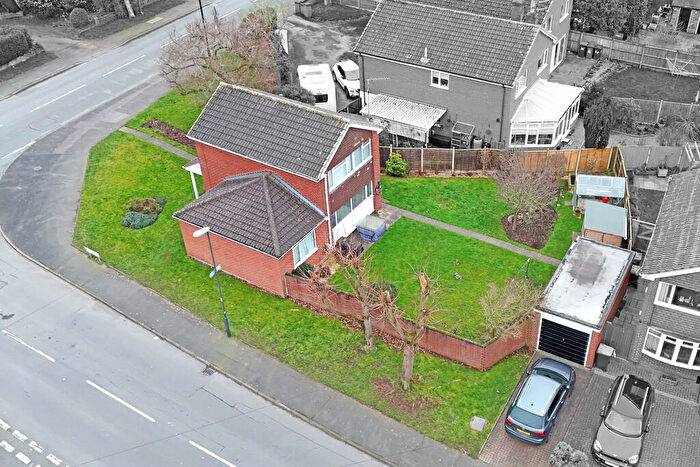 3 Bedroom Detached House For Sale In Station Road, Polesworth, B78