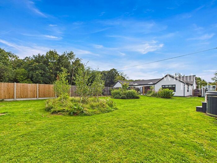 3 Bedroom Semi-Detached Bungalow For Sale In Chequers Lane, Saxlingham Nethergate, Norwich, NR15