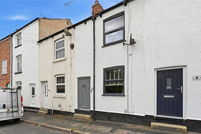 2 Bedroom Terraced House For Sale In Crompton Road, Macclesfield, SK11