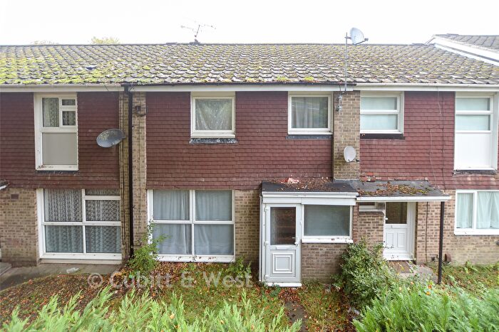 3 Bedroom Terraced House For Sale In Creasys Drive, Broadfield, Crawley, West Sussex, RH11
