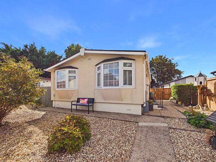 2 Bedroom Park Home For Sale In Hayden Road, Cheltenham, GL51
