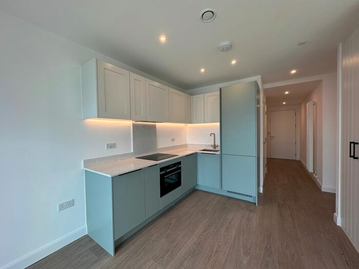 1 Bedroom Studio To Rent In Western Gateway, Woolwich, E16