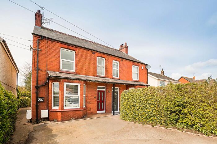2 Bedroom Flat To Rent In Hawarden Road, Penyffordd, CH4