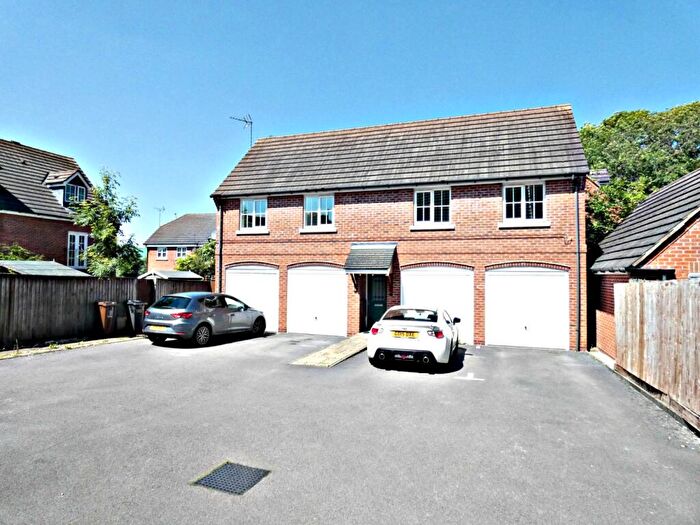 2 Bedroom Flat To Rent In Millbrook Gardens, Blythe Bridge, Stoke-on-Trent, ST11
