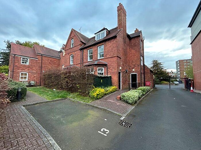 1 Bedroom Flat To Rent In Manor Road, Edgbaston, Birmingham, B16